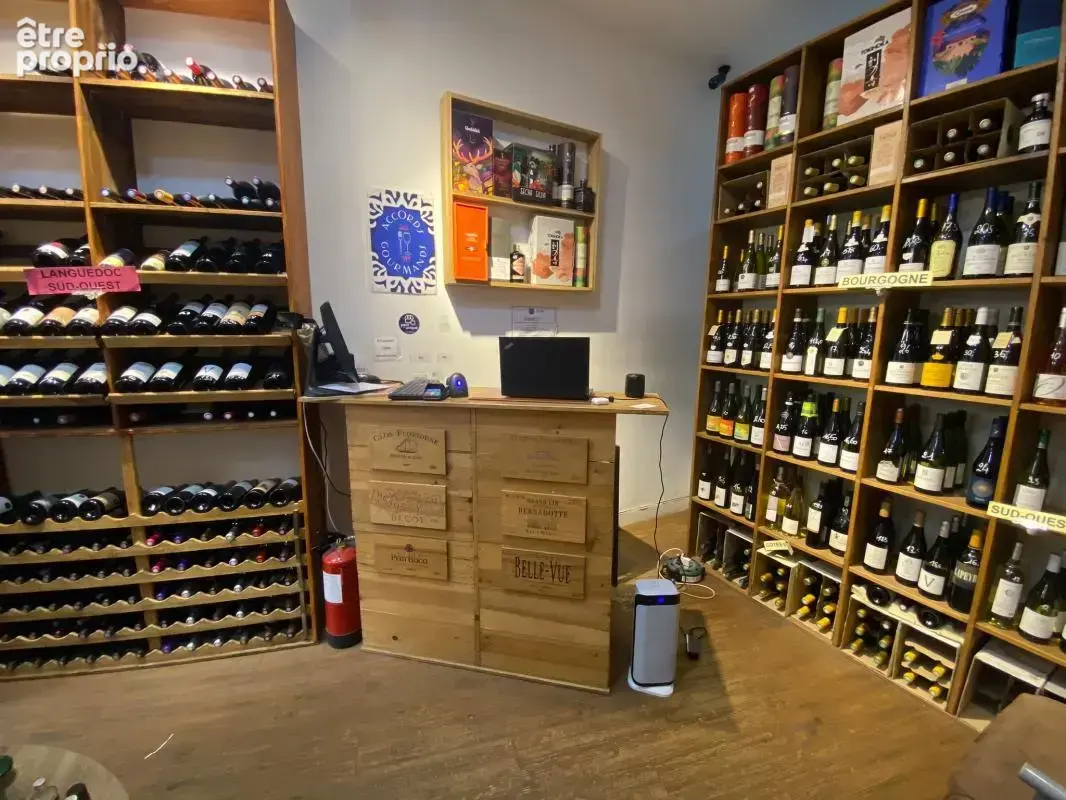 Paris  10 eme cave a vins epicerie fine - photo 5