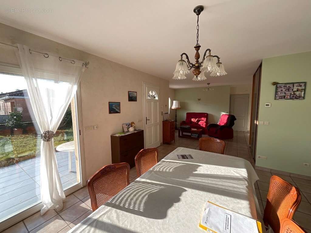 Craintilleux - Villa de plain pied 88,25m² - photo 5