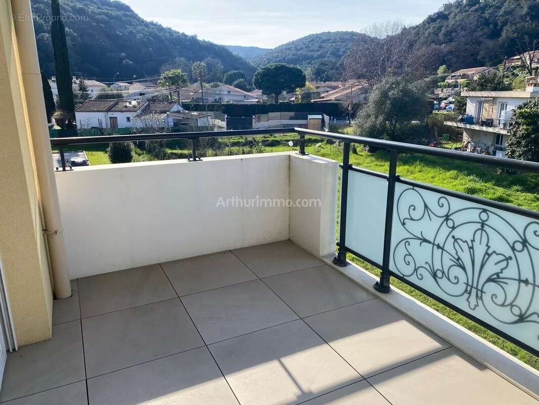 Appartement à VILLENEUVE-LOUBET