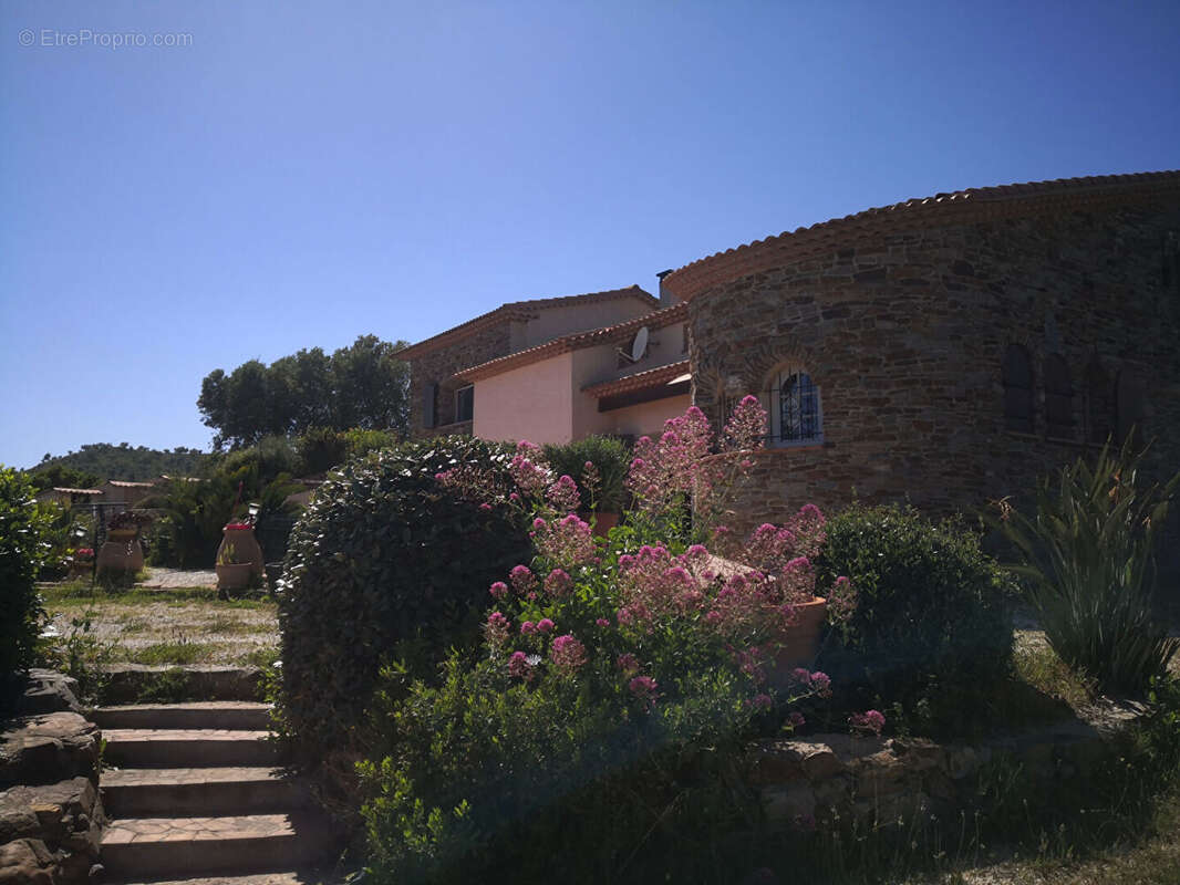 Maison à LA LONDE-LES-MAURES