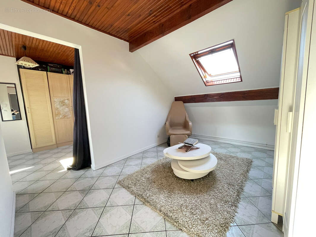 Maison à MITRY-MORY