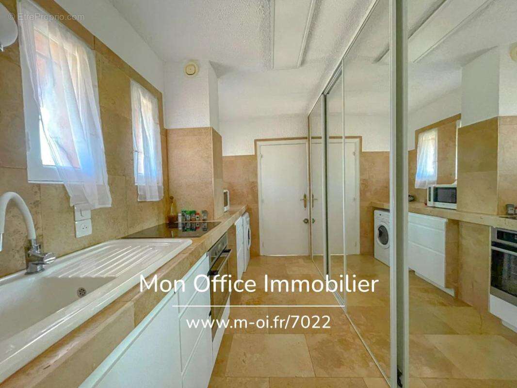 Appartement à SAINT-TROPEZ