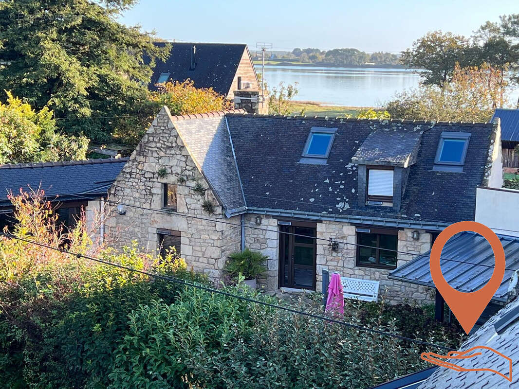 Maison à SAINTE-HELENE