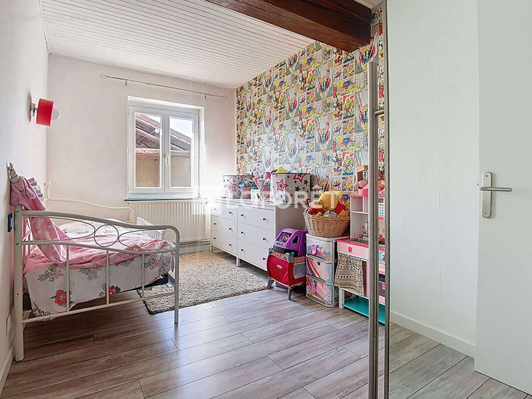 Maison à AMBERIEUX-EN-DOMBES