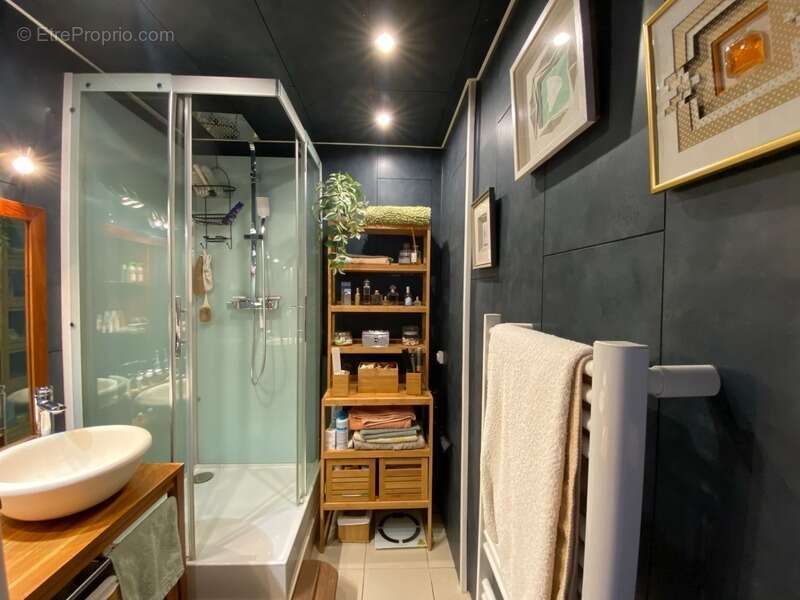 Appartement à SALON-DE-PROVENCE