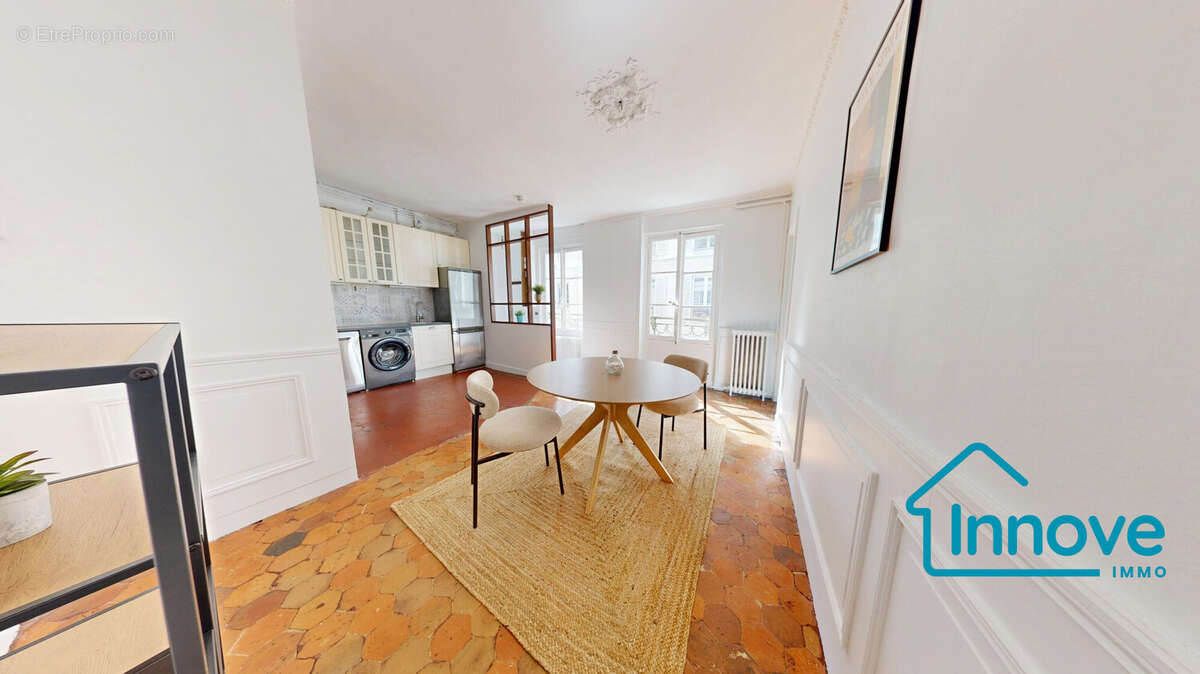 Appartement à VERSAILLES