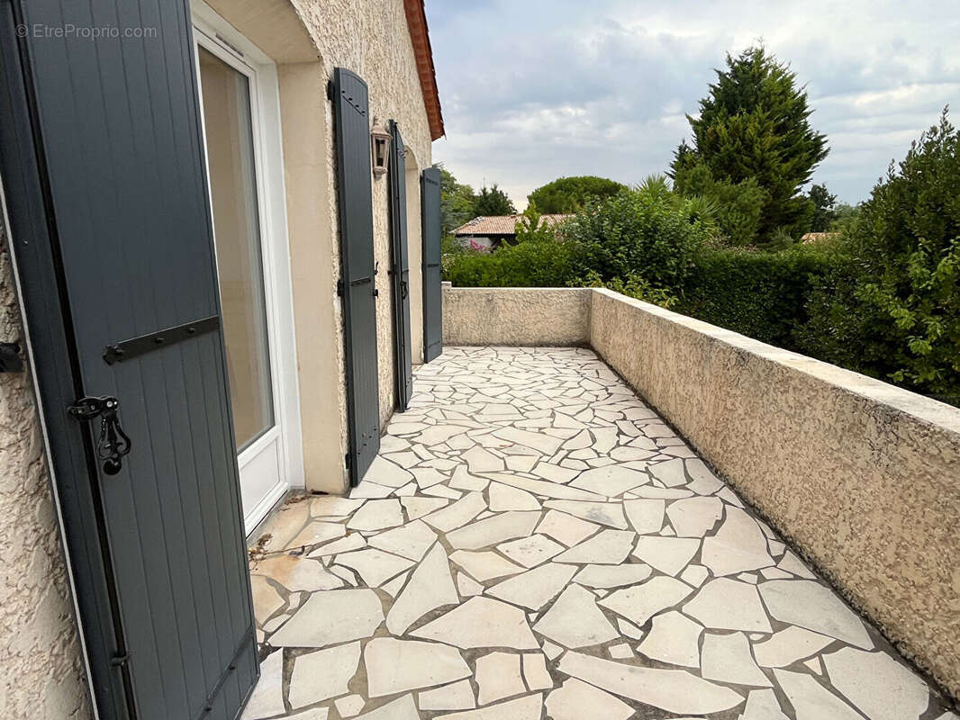 Maison à VAUX-SUR-MER