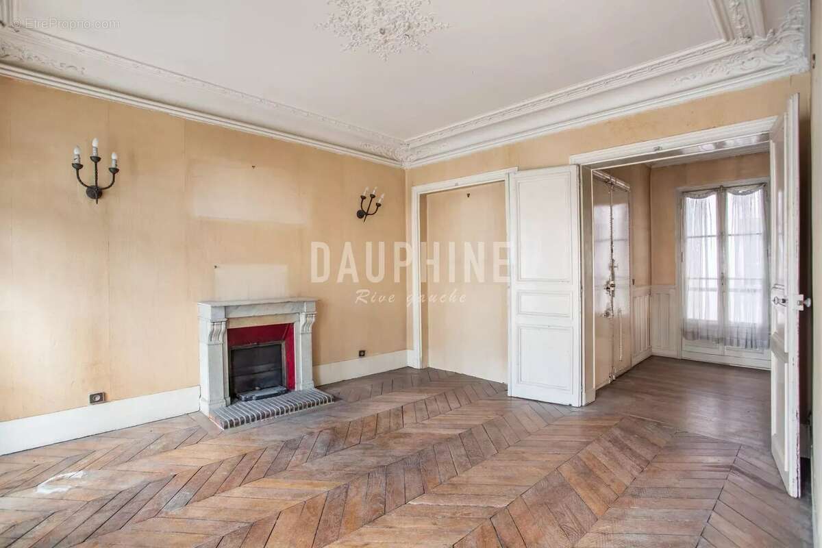 Appartement à PARIS-5E
