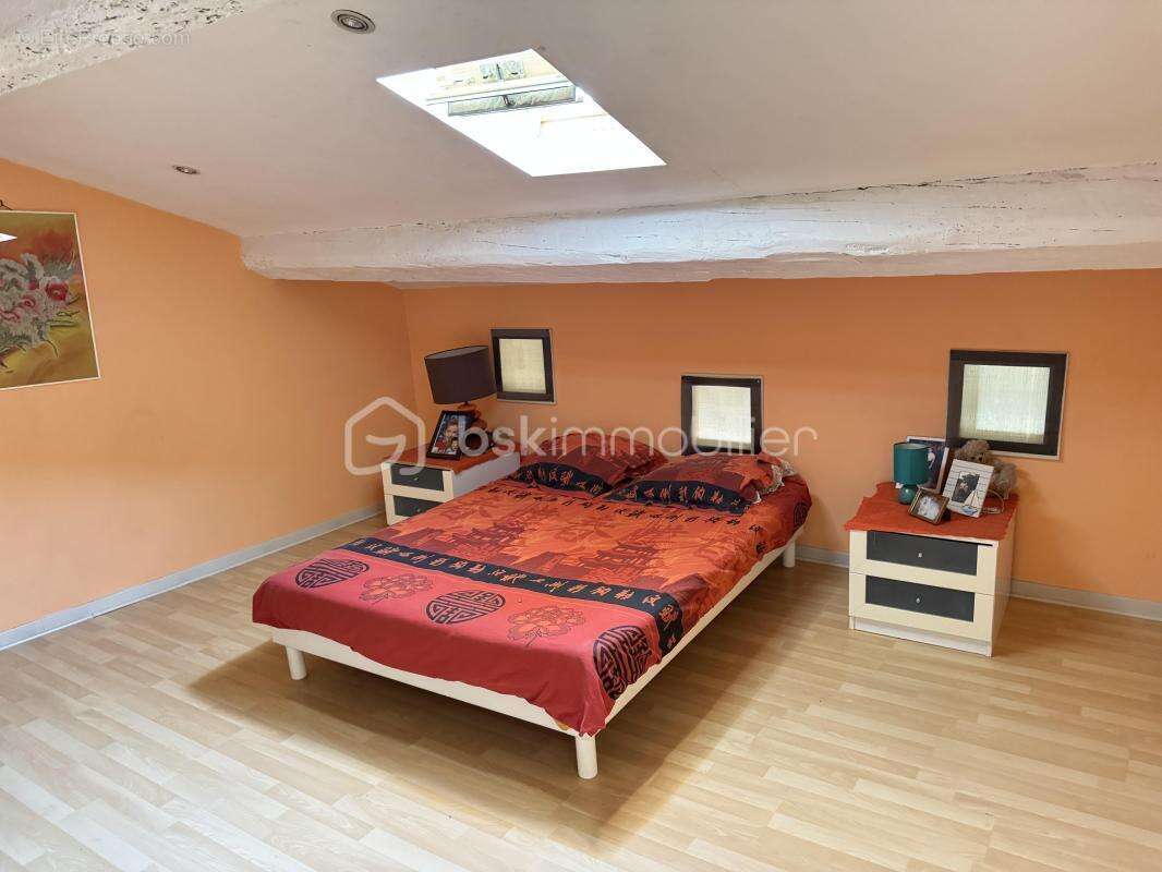** exclusivité – charme de la pierre – appartement bénéficiant de l'esprit et de l'indépendance d'une maison de ville – terrasse - photo 14