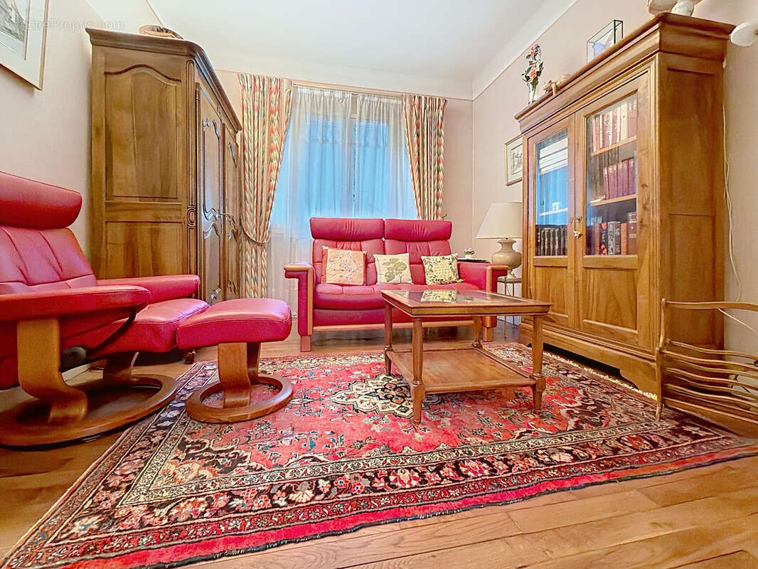 Maison à SAINT-VIANCE