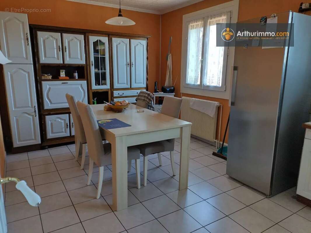 Maison à LAROQUE-D'OLMES