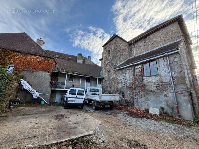 Appartement à AUTUN