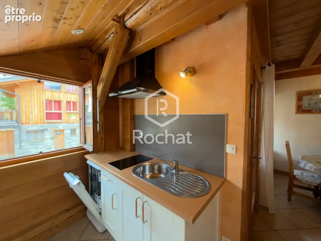 Chalet de 280 m2 à proximité des pistes, vente à terme libre sur 15 ans - photo 33