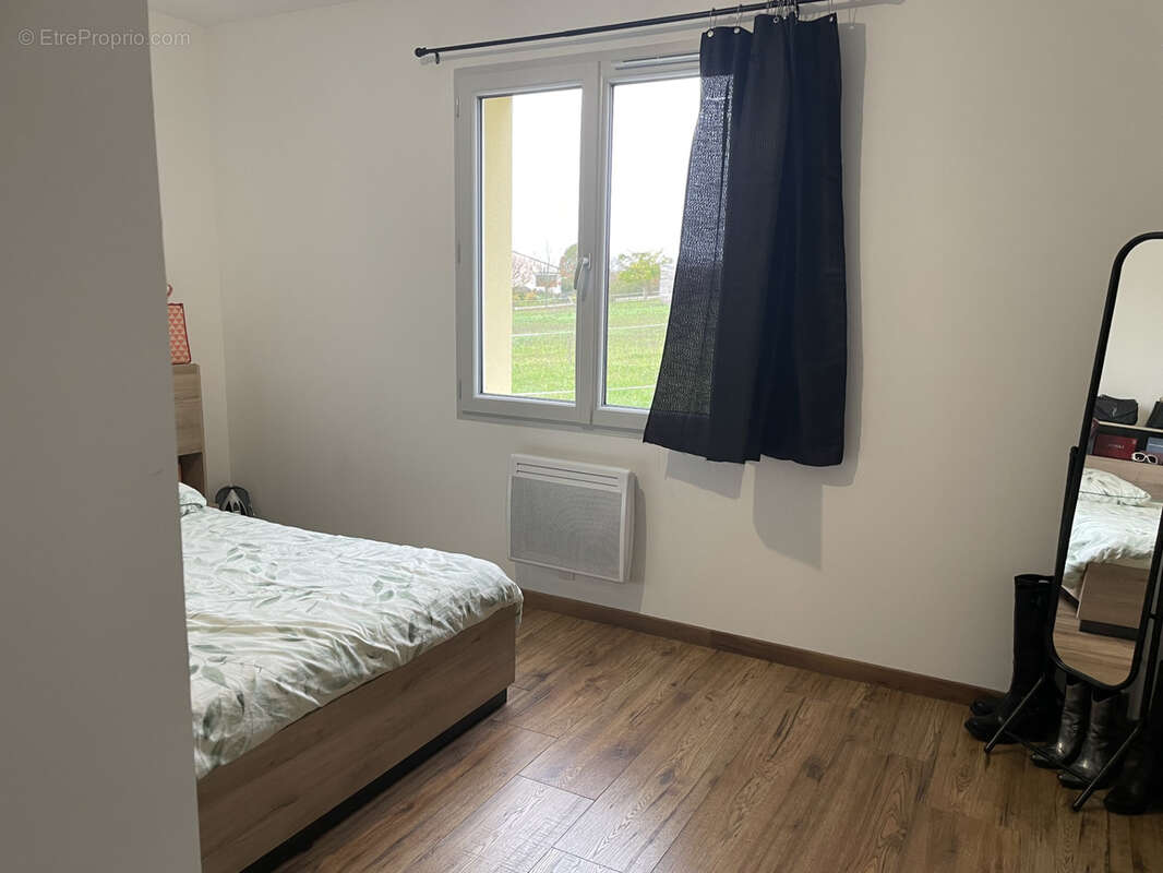 Maison à SALLES-D'ANGLES