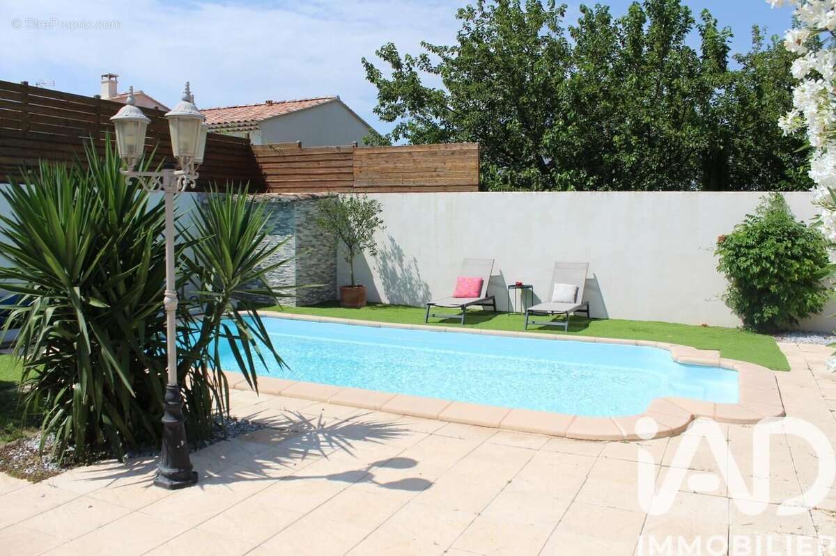 Photo 3 - Maison à CALVISSON