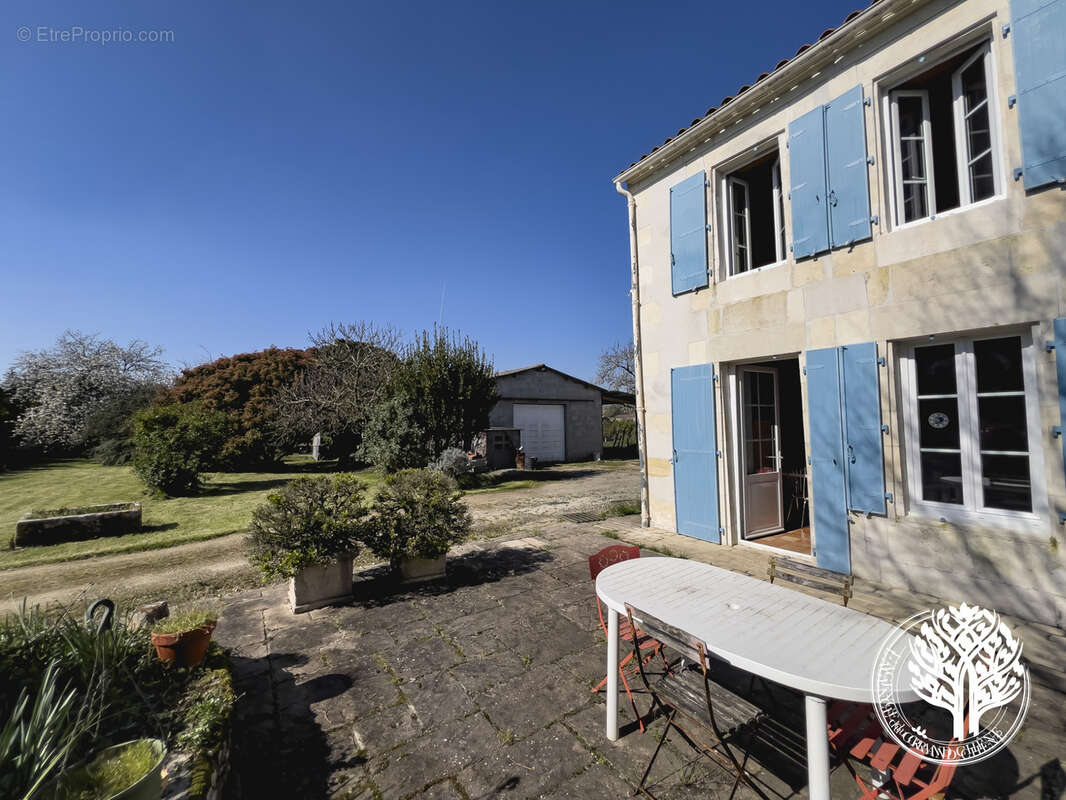 Maison charentaise à la campagne proche de Saint-Savinien - photo 15