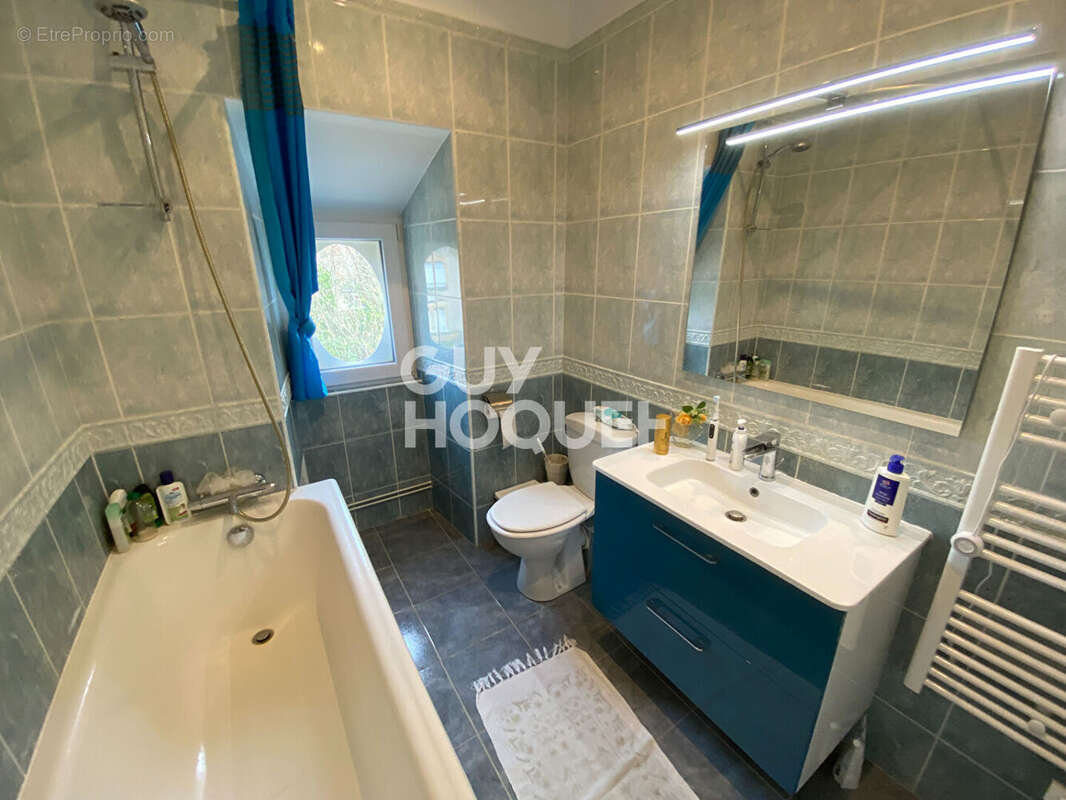 Maison à CLOYES-SUR-LE-LOIR