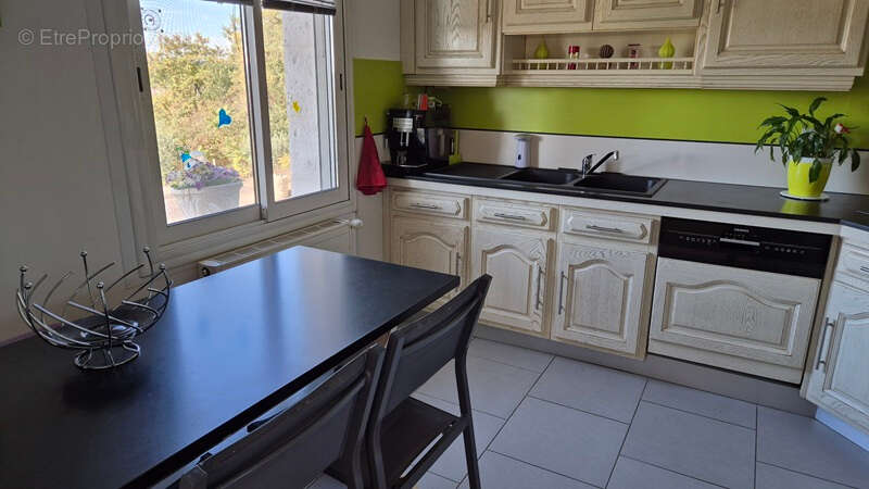 Maison à PORT-SAINTE-MARIE