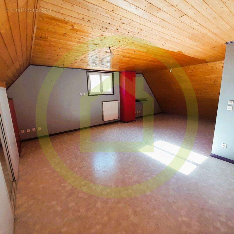 Maison à LA COTE-SAINT-ANDRE