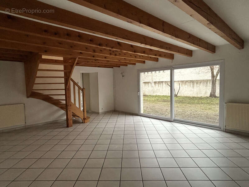Maison à CHAPPES
