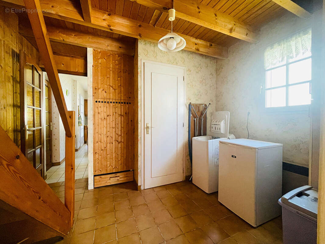 Maison à COMMEQUIERS