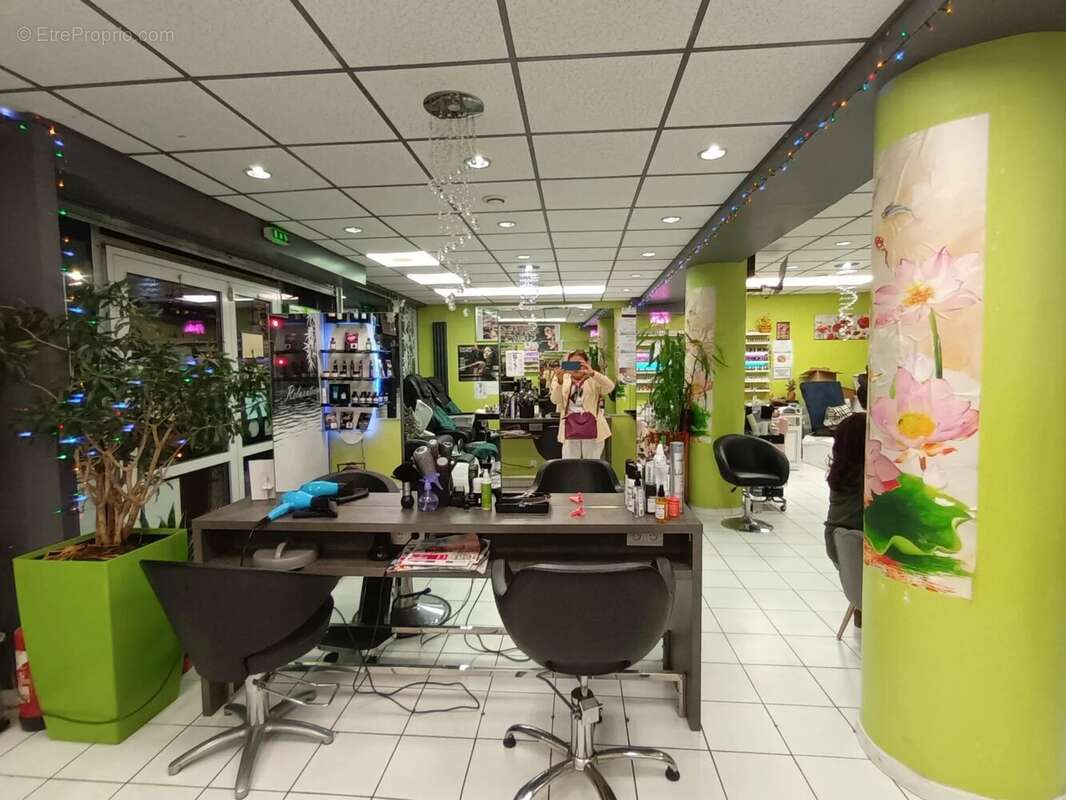 Commerce à NOISY-LE-GRAND