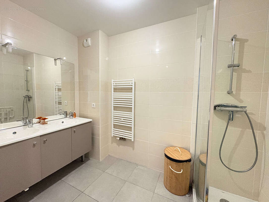 Appartement à PESSAC