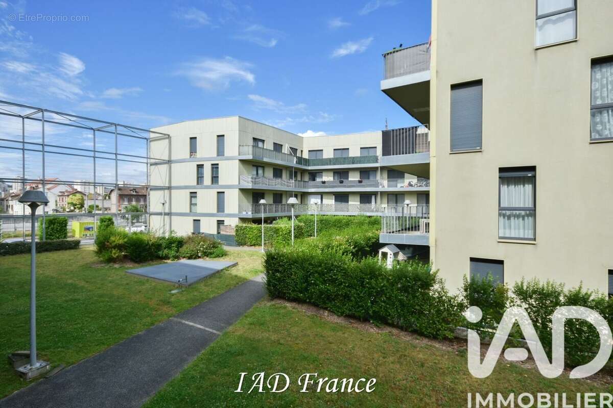 Photo 8 - Appartement à MANTES-LA-JOLIE