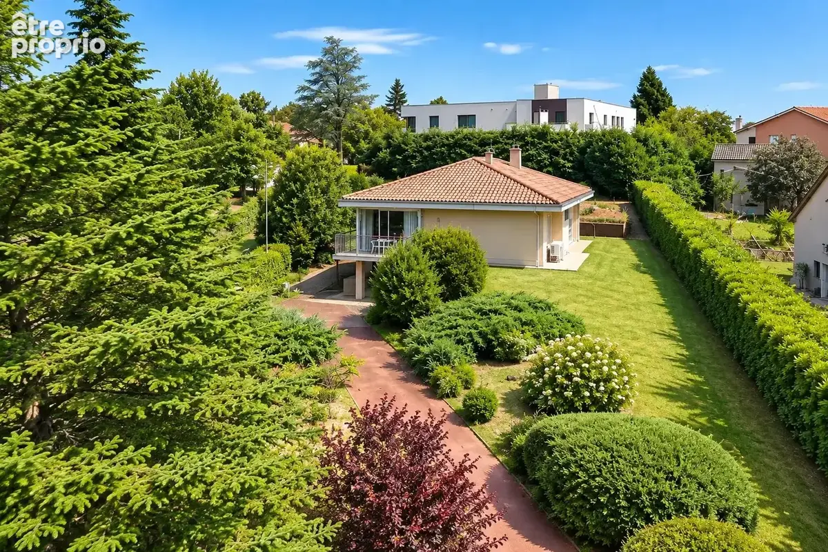 Maison à CHARLY