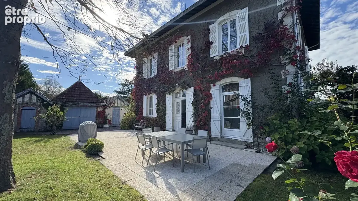Maison de maître à vendre proche de Saint-Martin-de-Seignanx  Propriété de caractère avec piscine et dépendance - photo 22
