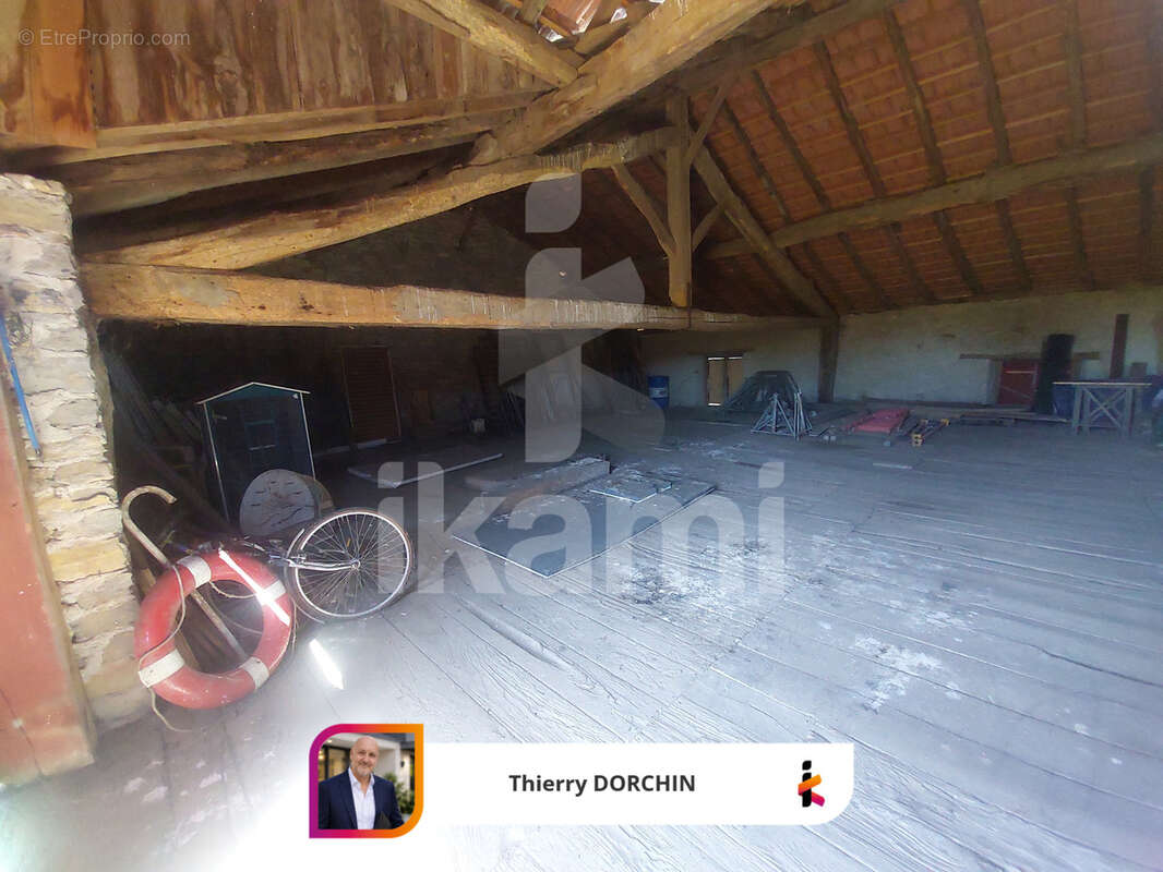 Ensemble immobilier de rapport au cœur du Pays Basque   5 appartements, dépendances et fort potentiel de dével - photo 10