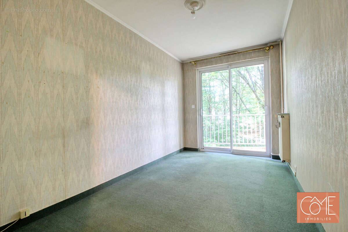 À vendre en exclusivite chez côme immobilier -quartier le blosne - t4 de 80m²- beau potentiel de renovation- parking sous-sol - photo 3