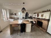 cuisine - Maison à CORDES-TOLOSANNES