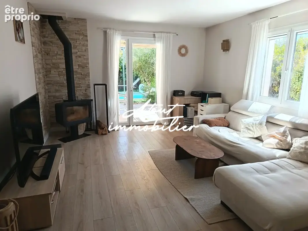Villa plain pied 107 m2 , 4 chambres avec piscine à Vendemian . - photo 7