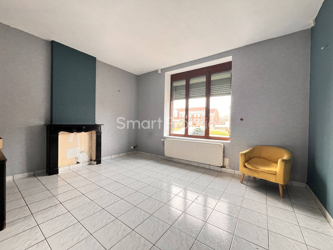 Maison à RECQUIGNIES