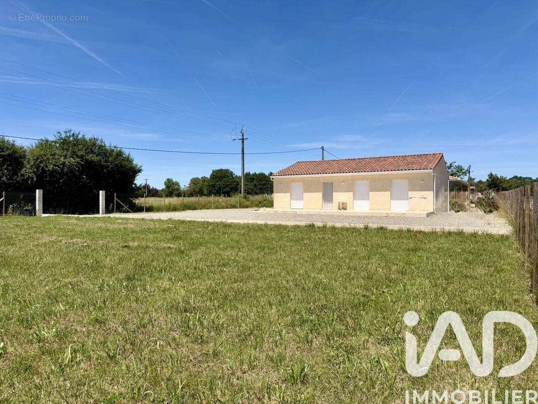 Photo 1 - Maison à LABARTHE-INARD