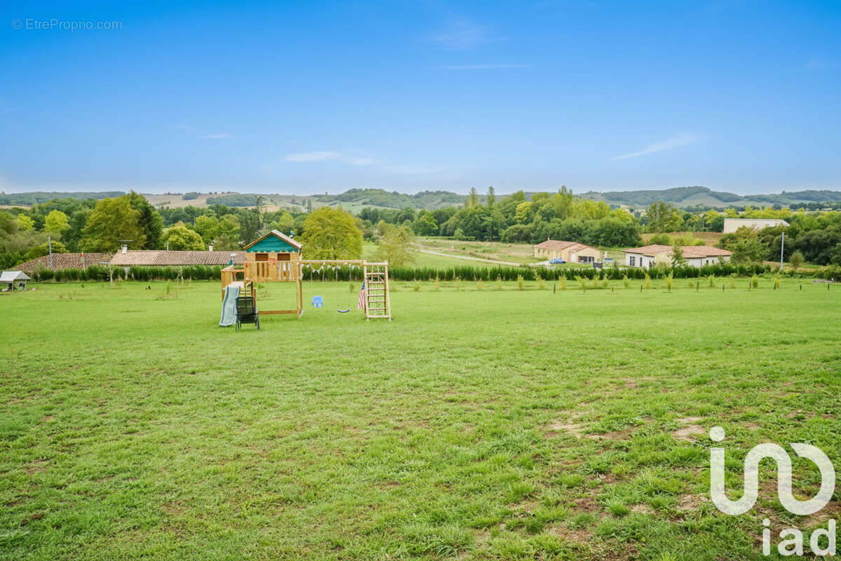 Photo 4 - Maison à TOURNAN