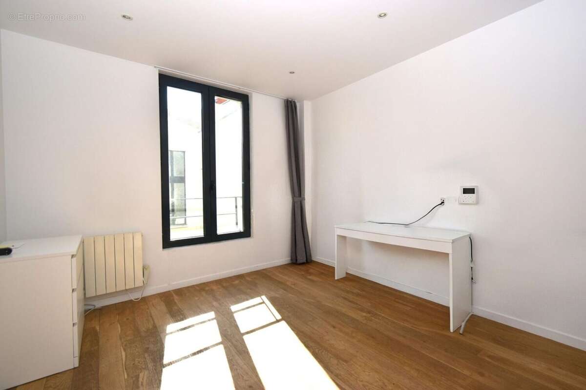 Maison à ASNIERES-SUR-SEINE