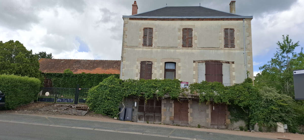 Maison à DENEUILLE-LES-MINES