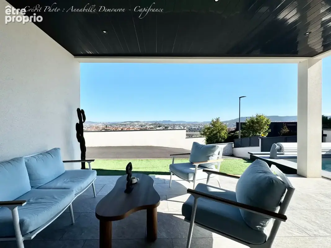 Villa d'Architecte contemporaine récente - 6 pièces/4 chambres - CLERMONT-FERRAND CHANTURGUE - Vue Panoramique - Piscine - photo 19