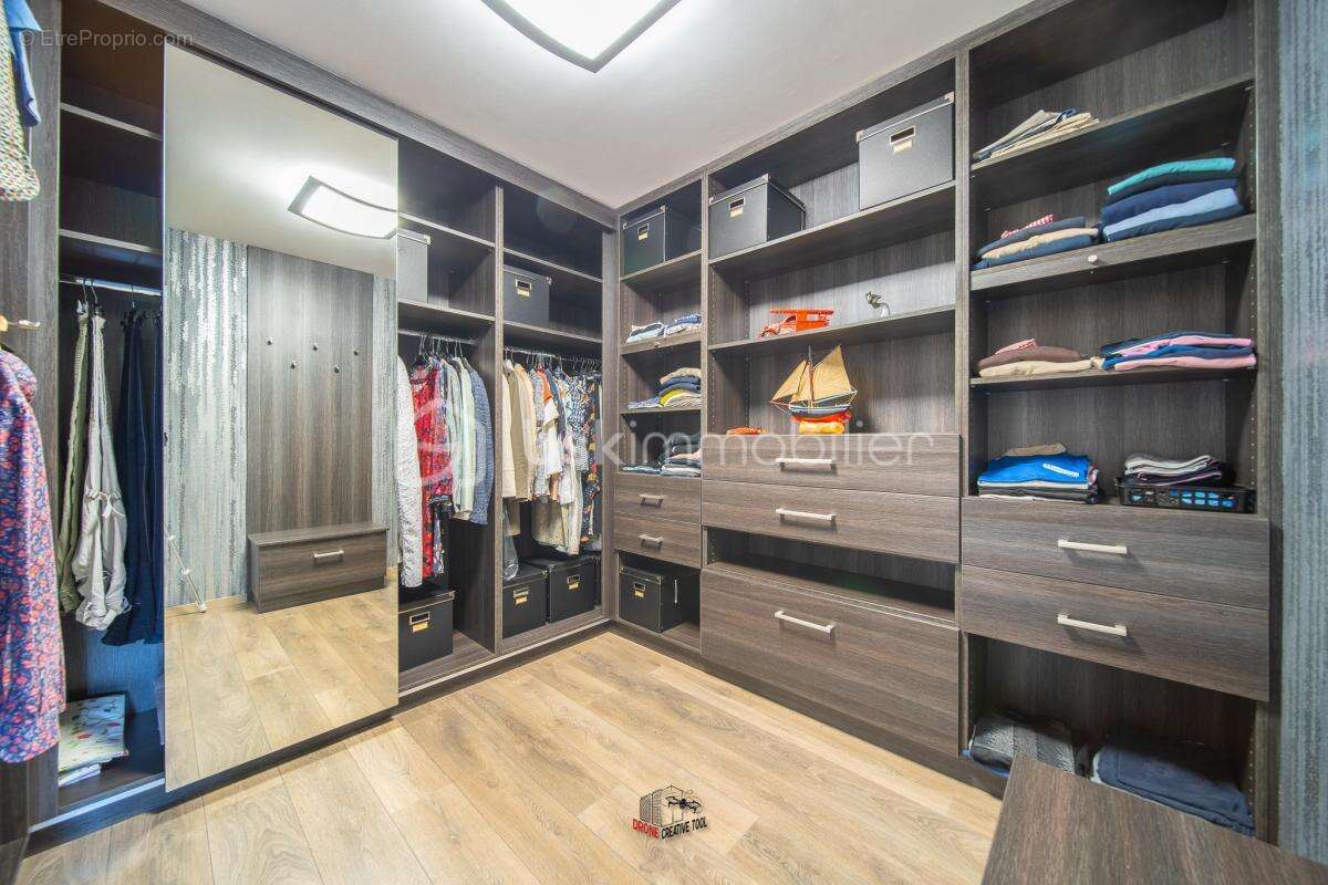 Maison d’architecte 290 m² – Parc paysager 8 000 m² – 5 ch – Entrée cathédrale – Secteur Boulay-Moselle - photo 17