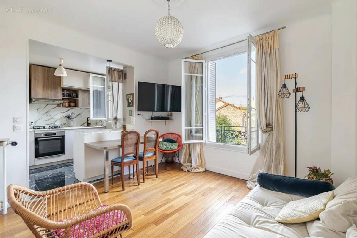 Appartement à LE PERREUX-SUR-MARNE