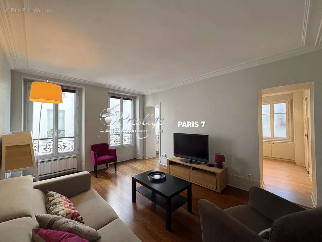 Appartement à PARIS-3E