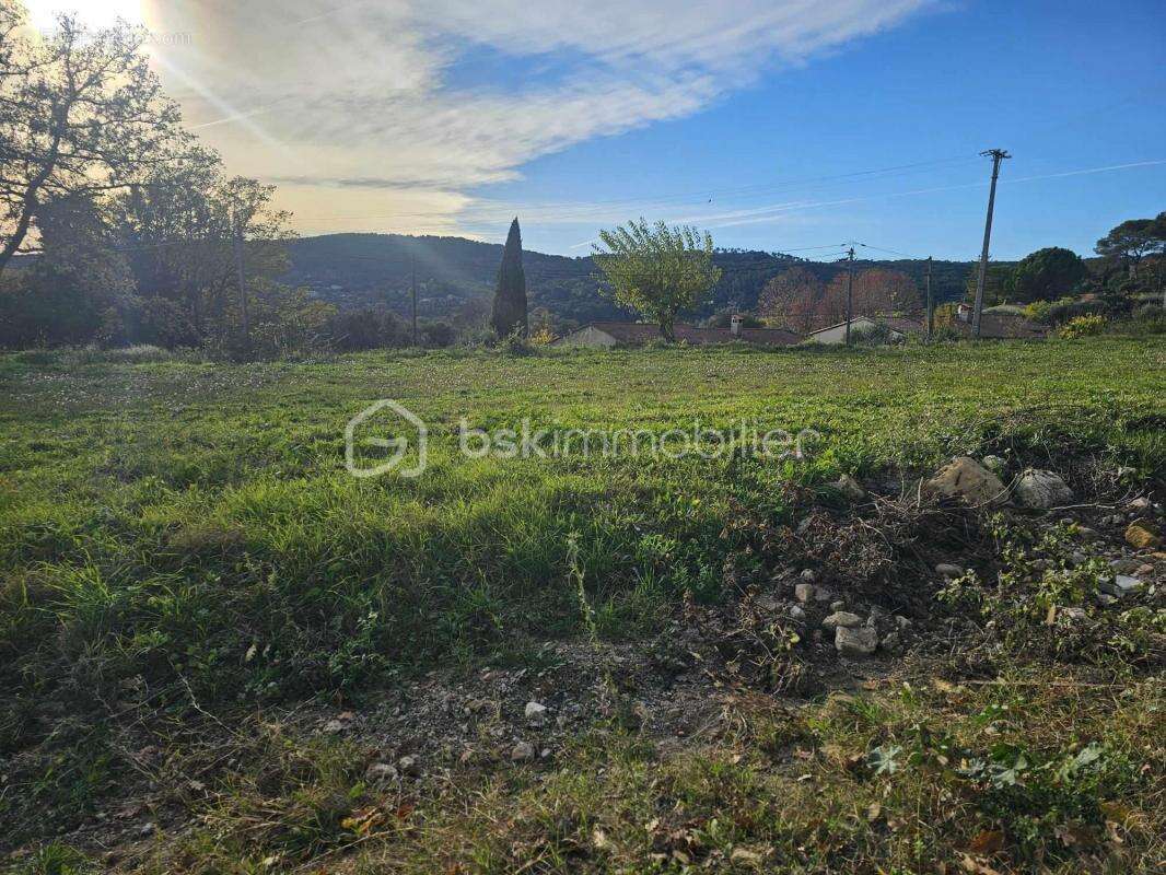 Terrain à DRAGUIGNAN