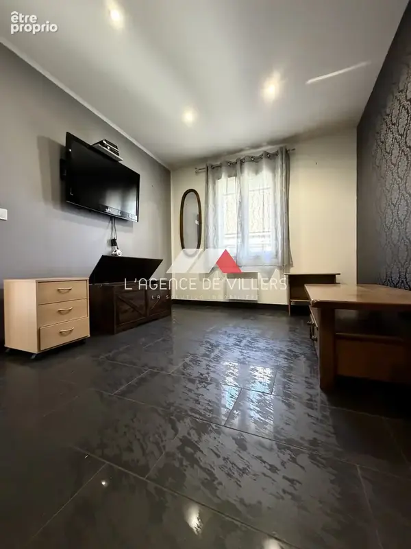 Pavillon récent sur 508 m2 de jardin. - photo 5