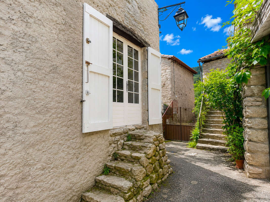 Maison à VALGORGE