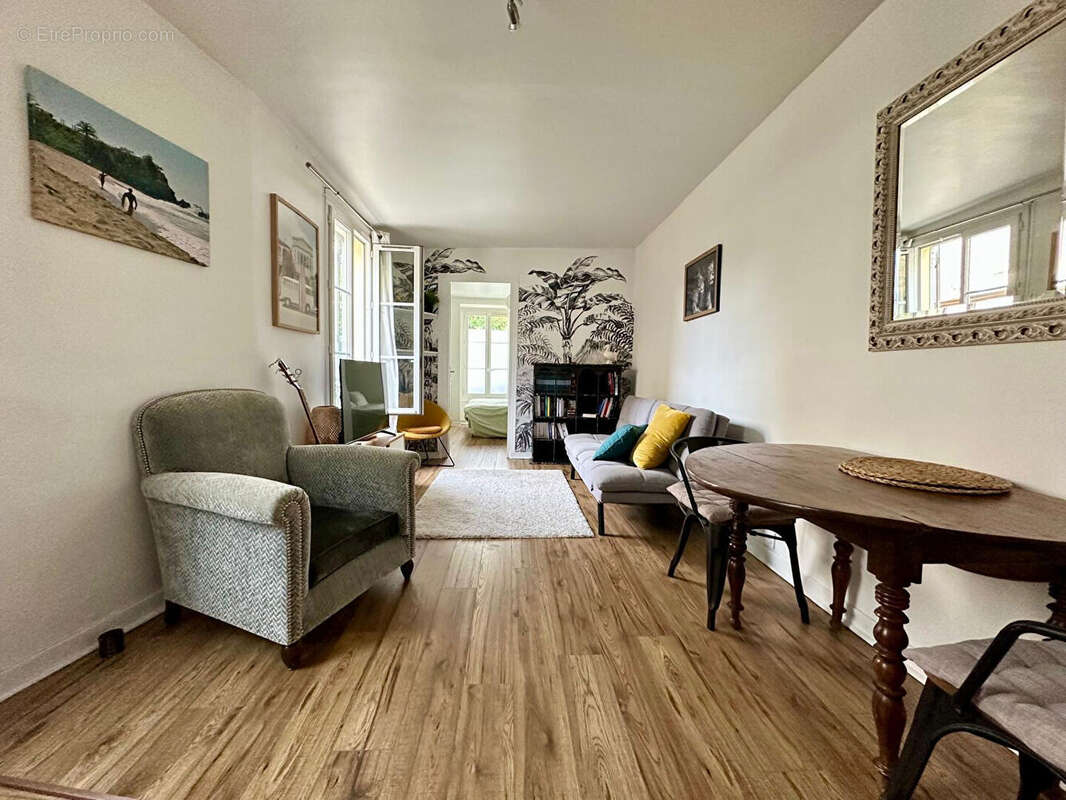 Appartement à MAISONS-LAFFITTE