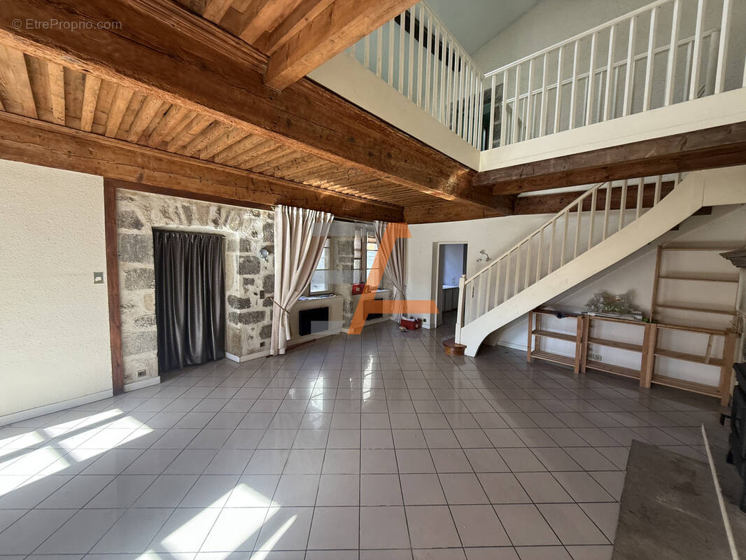Appartement à LE PUY-EN-VELAY