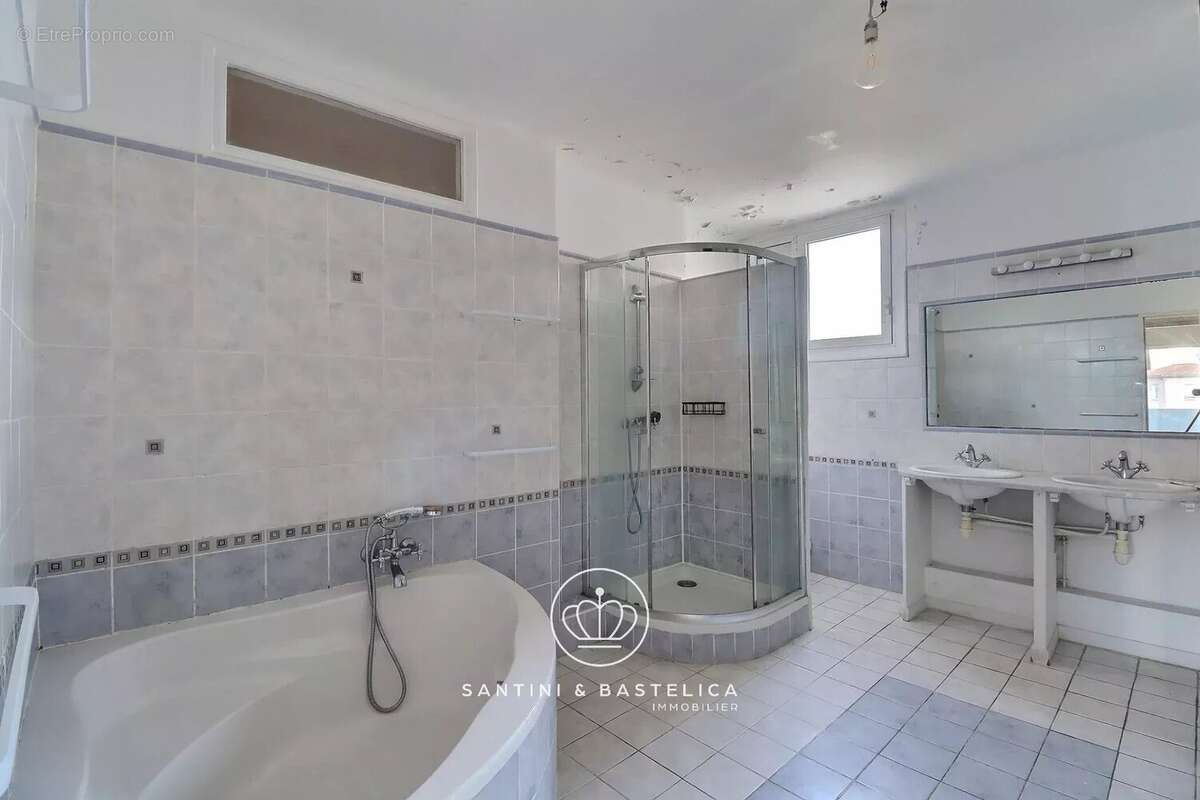 Appartement à AJACCIO
