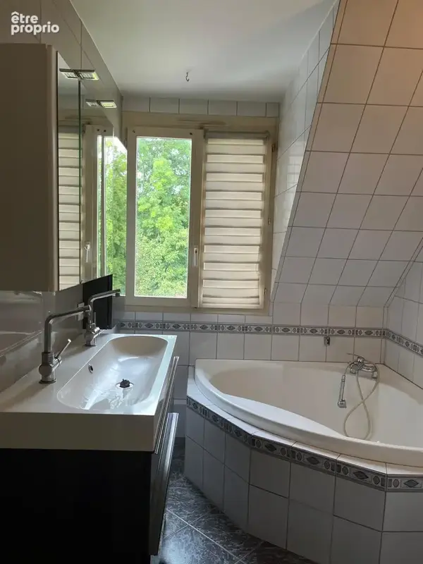 Maison mitoyenne,134m2 6 pièces située dans un quartier calme de Wissembourg - photo 14